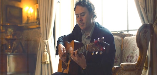 Ben Drummond awarding winning singer/song writer and professional guitarist for birmingham weddings