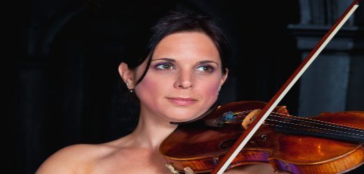 Eloise Prouse, a skilled violinist performing at wedding across the Midlands